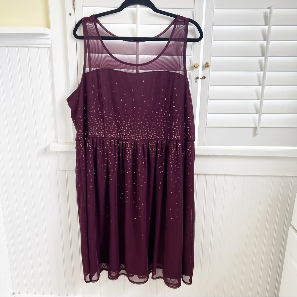Lane Bryant Burgundy Mesh Neckline Sleeveless Sequin Embellished Dress Size 22